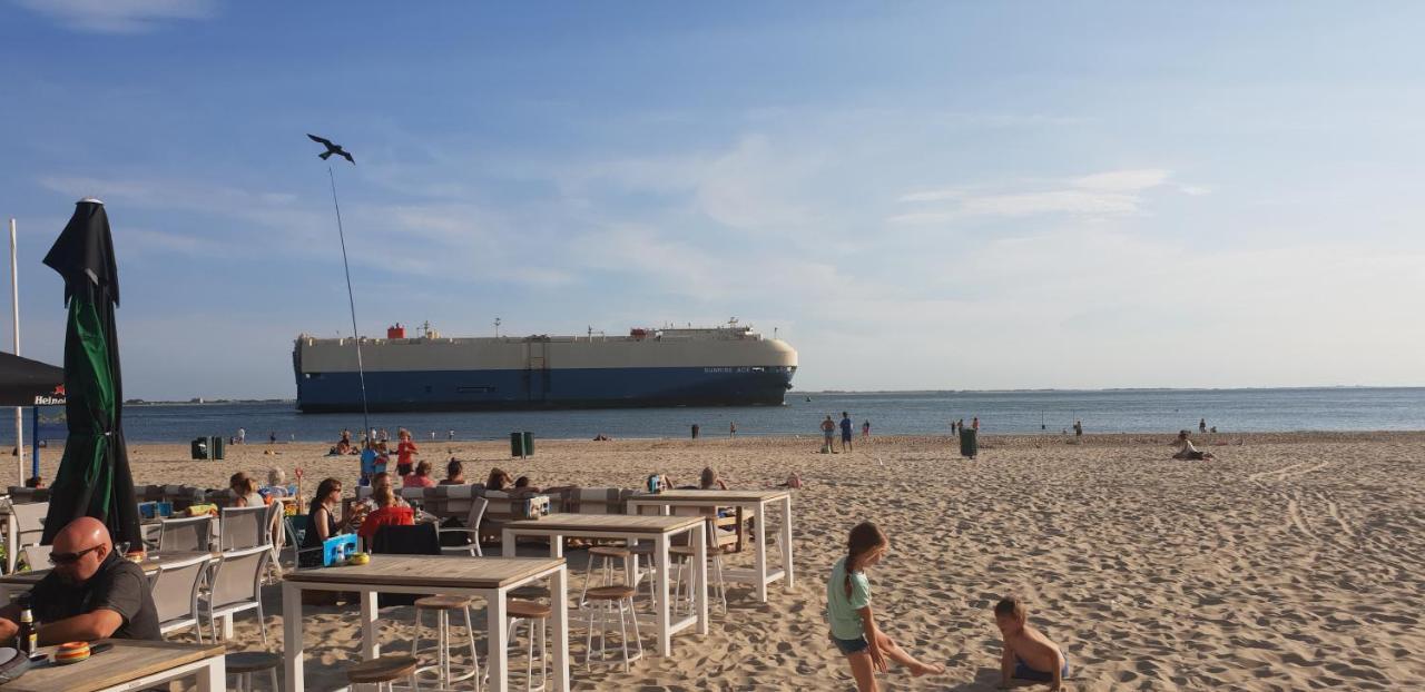 Appartement Havenzicht, Gelegen Aan Zee Met Zeezicht Влисинген Екстериор снимка